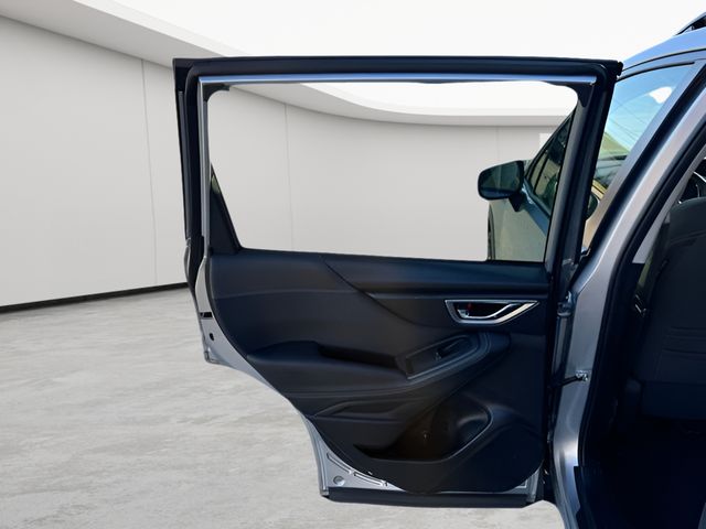 2023 Subaru Forester Premium - Photo 16