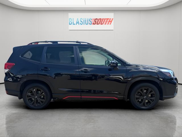 2020 Subaru Forester view 2