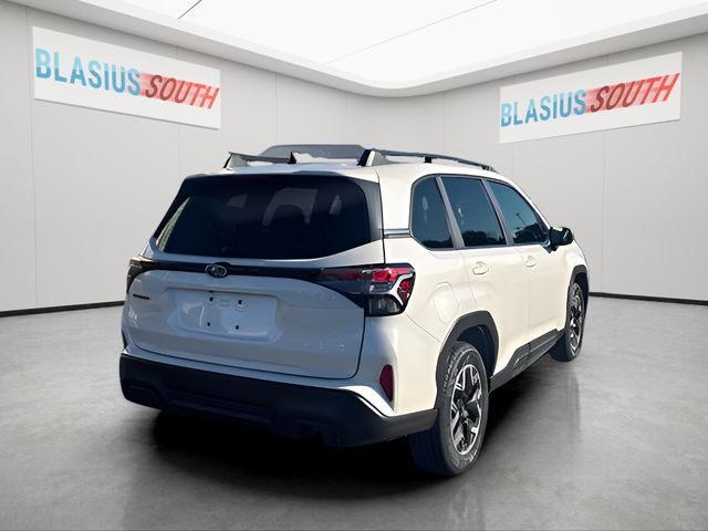 2025 Subaru Forester view 3