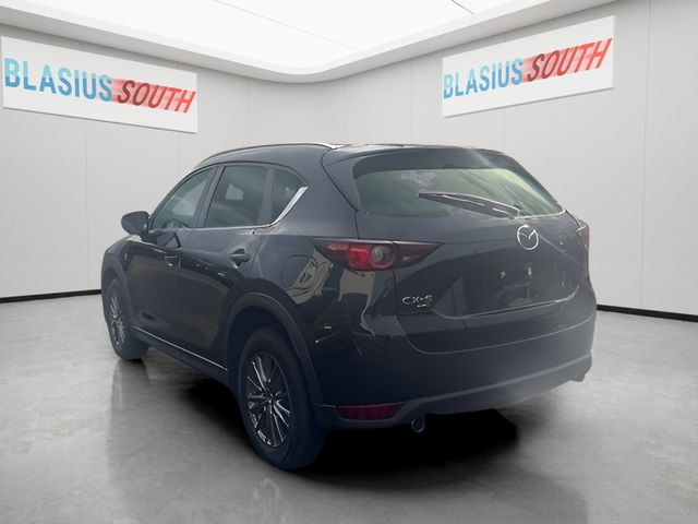 2021 Mazda CX-5 view 5