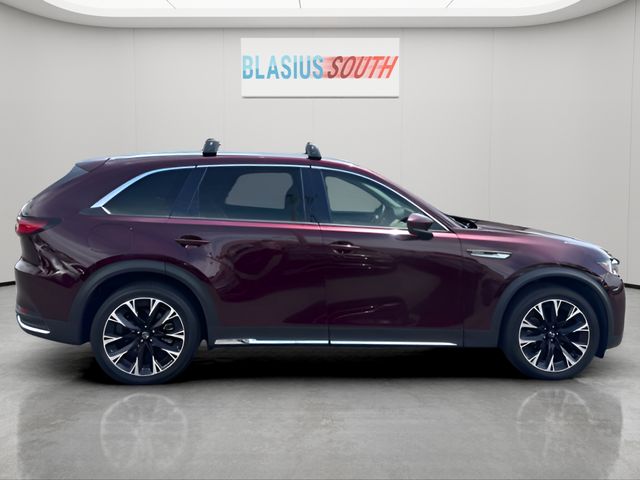 2024 Mazda CX-90 PHEV view 2