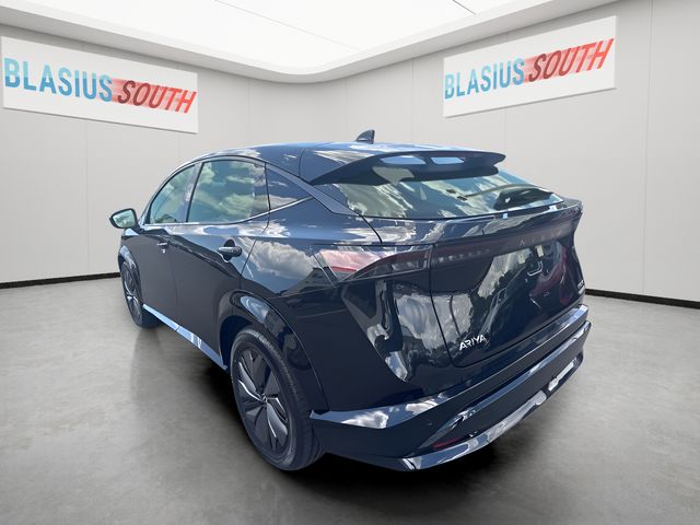 2023 Nissan Ariya view 5