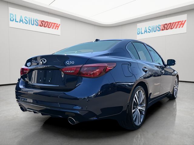 2023 INFINITI Q50 view 3