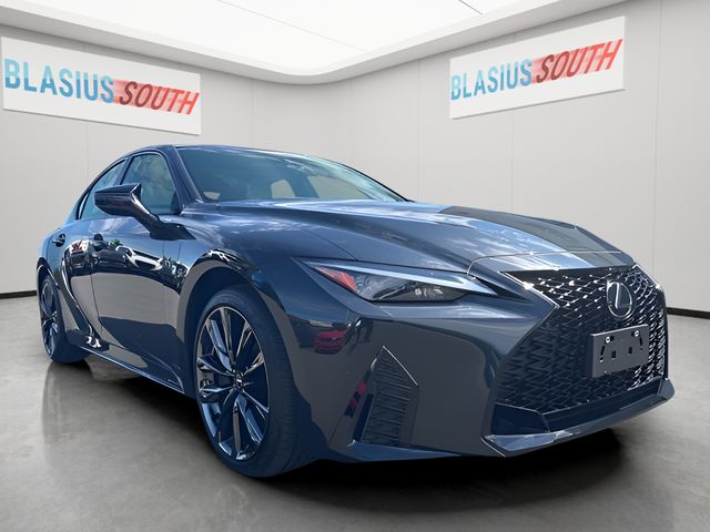 2025 Lexus IS