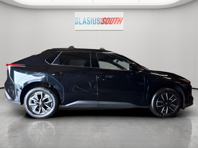 2026 Toyota bZ view 2