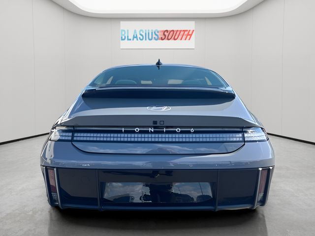 2023 Hyundai IONIQ 6 view 4