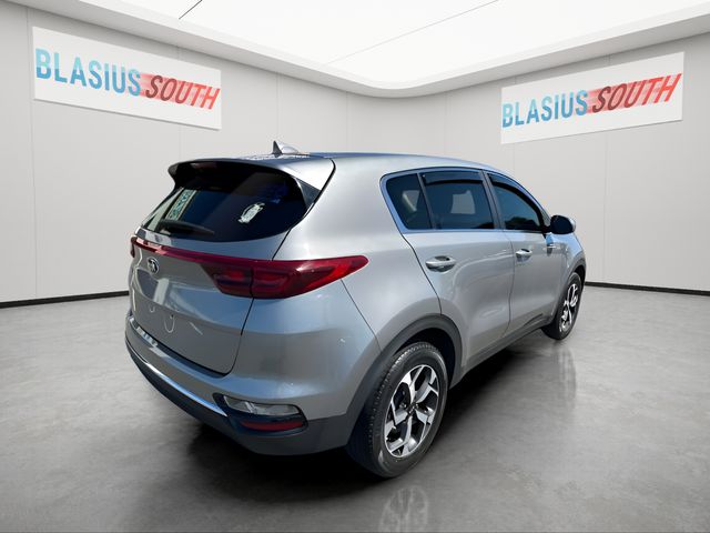 2020 Kia Sportage view 3