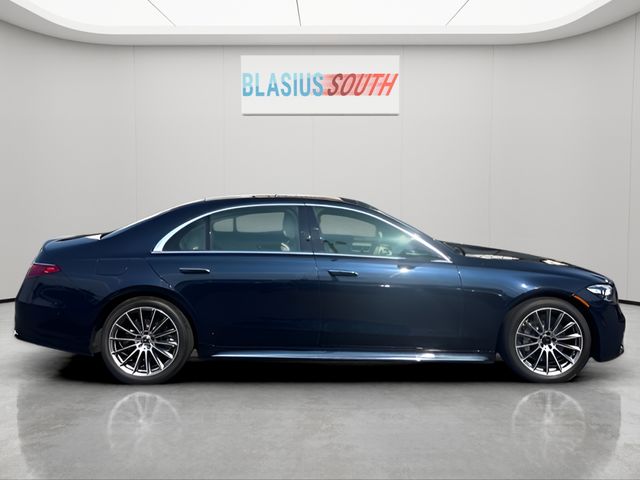 2023 Mercedes-Benz S-Class view 2