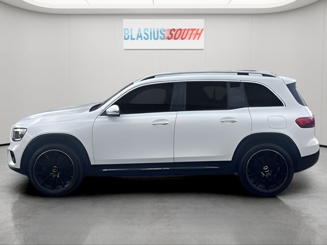 2020 Mercedes-Benz GLB view 5