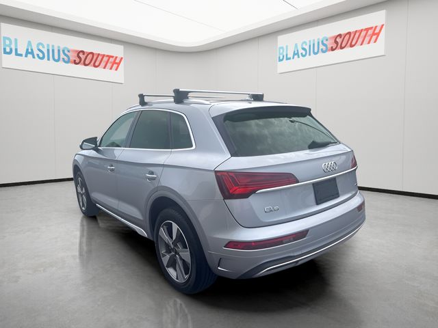 2023 Audi Q5 view 5