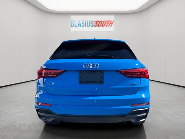 2023 Audi Q3 view 4