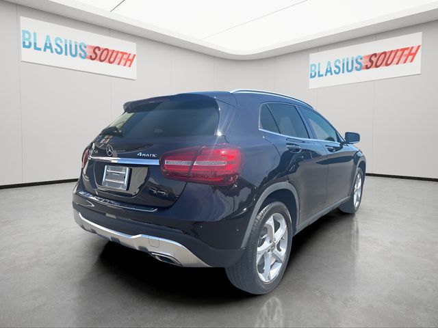 2020 Mercedes-Benz GLA view 3