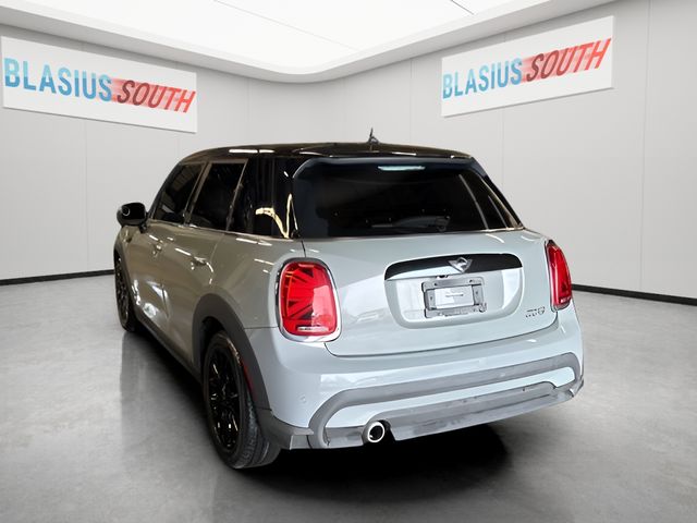 2023 MINI Cooper view 5