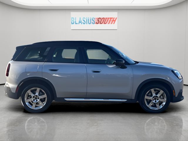 2025 MINI Cooper S Countryman view 2