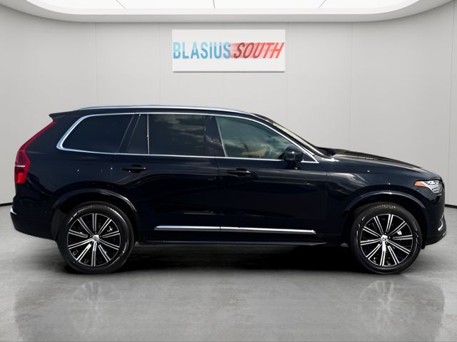 2025 Volvo XC90 view 2