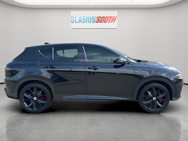 2024 Dodge Hornet view 2