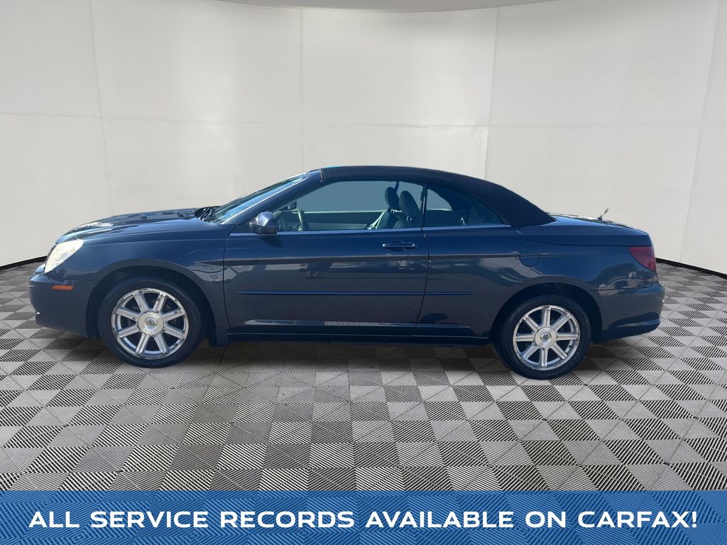 2008 Chrysler Sebring view 2