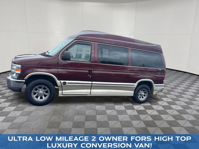 2009 Ford E-250 view 2