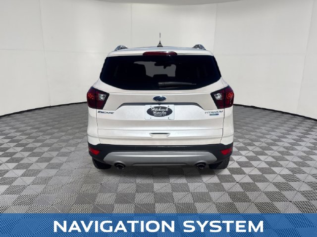 2019 Ford Escape view 5