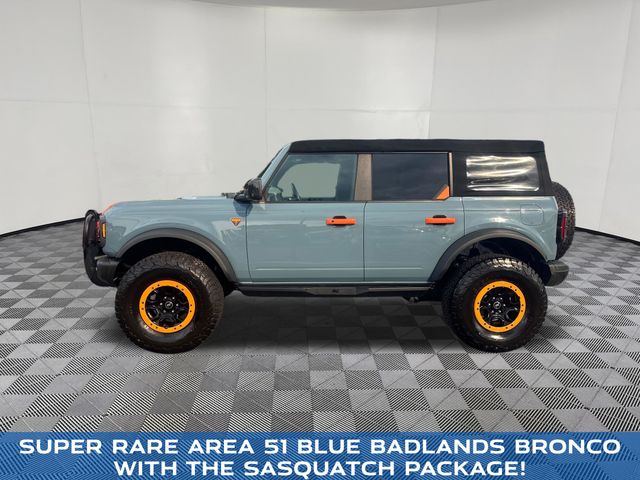2022 Ford Bronco view 2