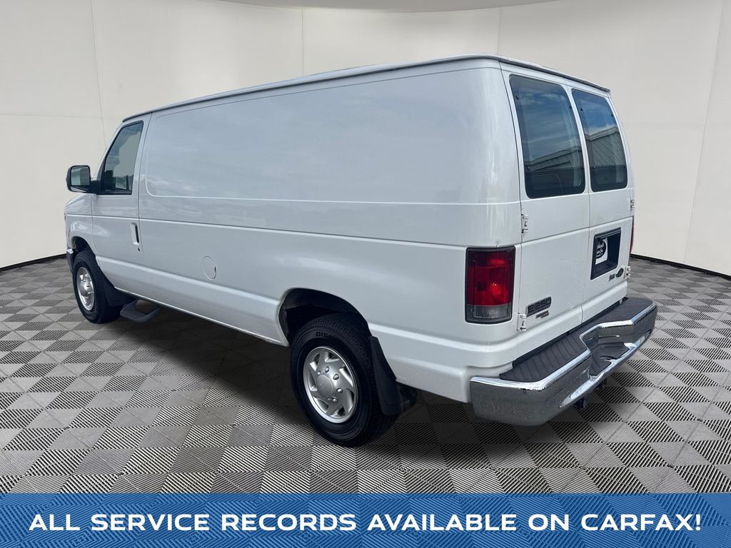 2012 Ford E-250 view 3
