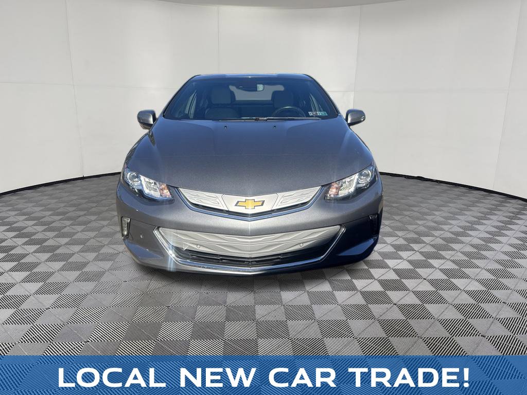 2019 Chevrolet Volt view 4