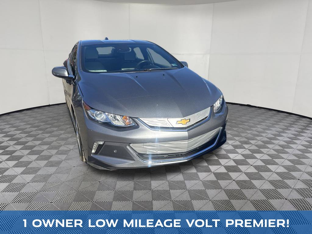 2019 Chevrolet Volt view 5