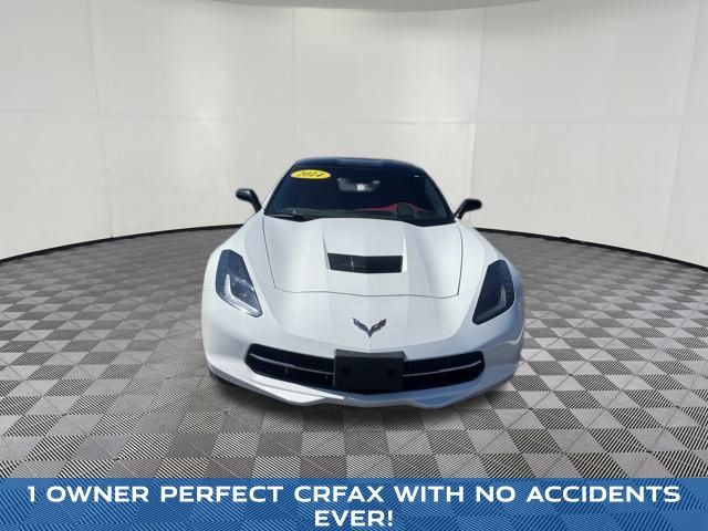2014 Chevrolet Corvette Stingray view 2