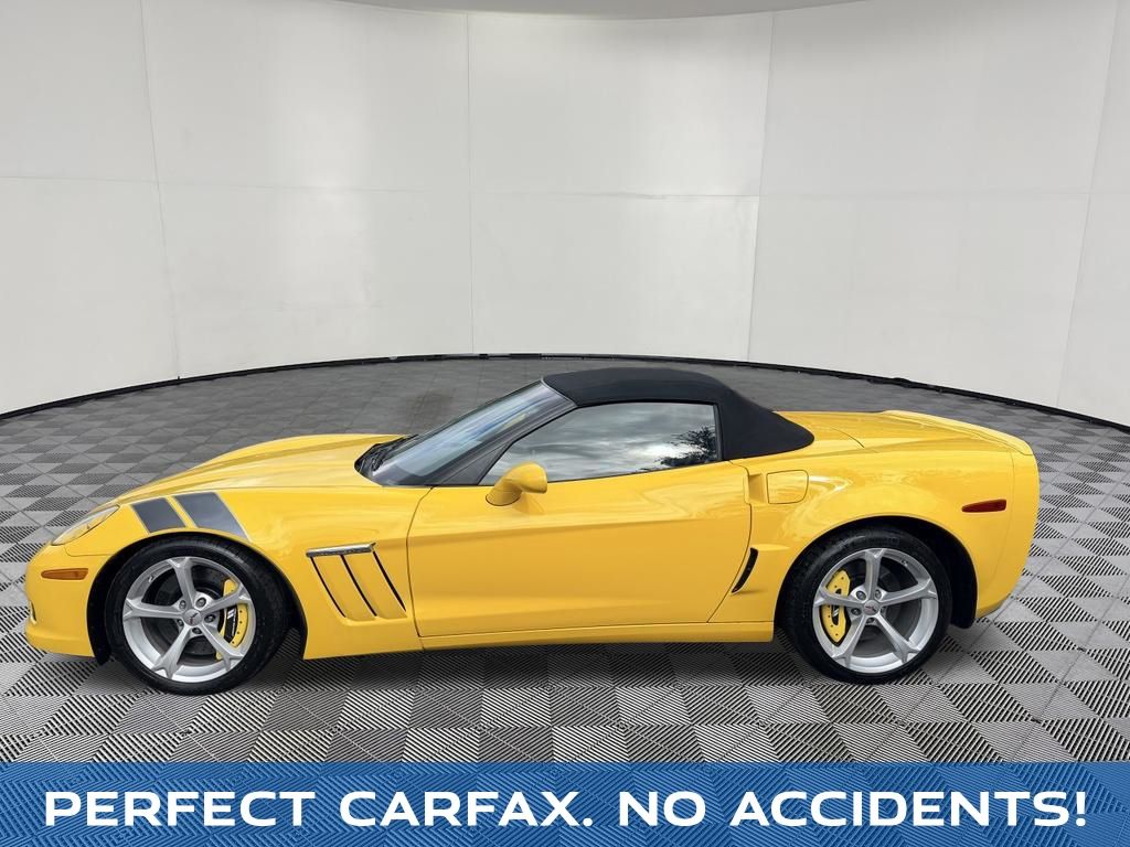 2011 Chevrolet Corvette view 2