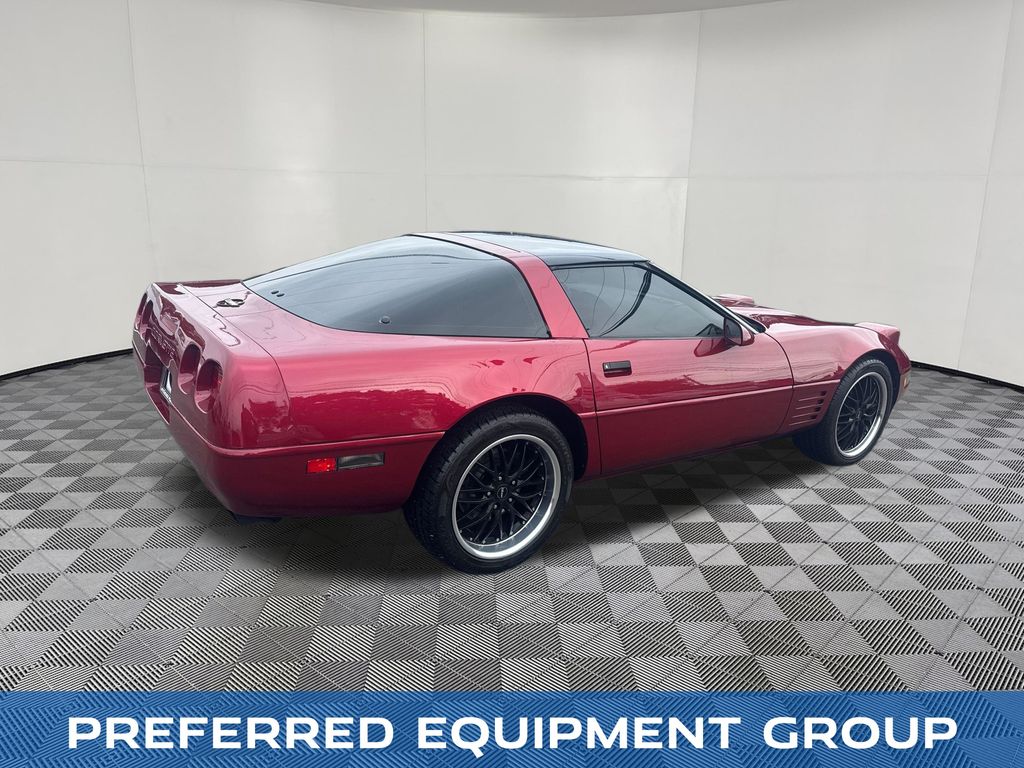 1994 Chevrolet Corvette view 5