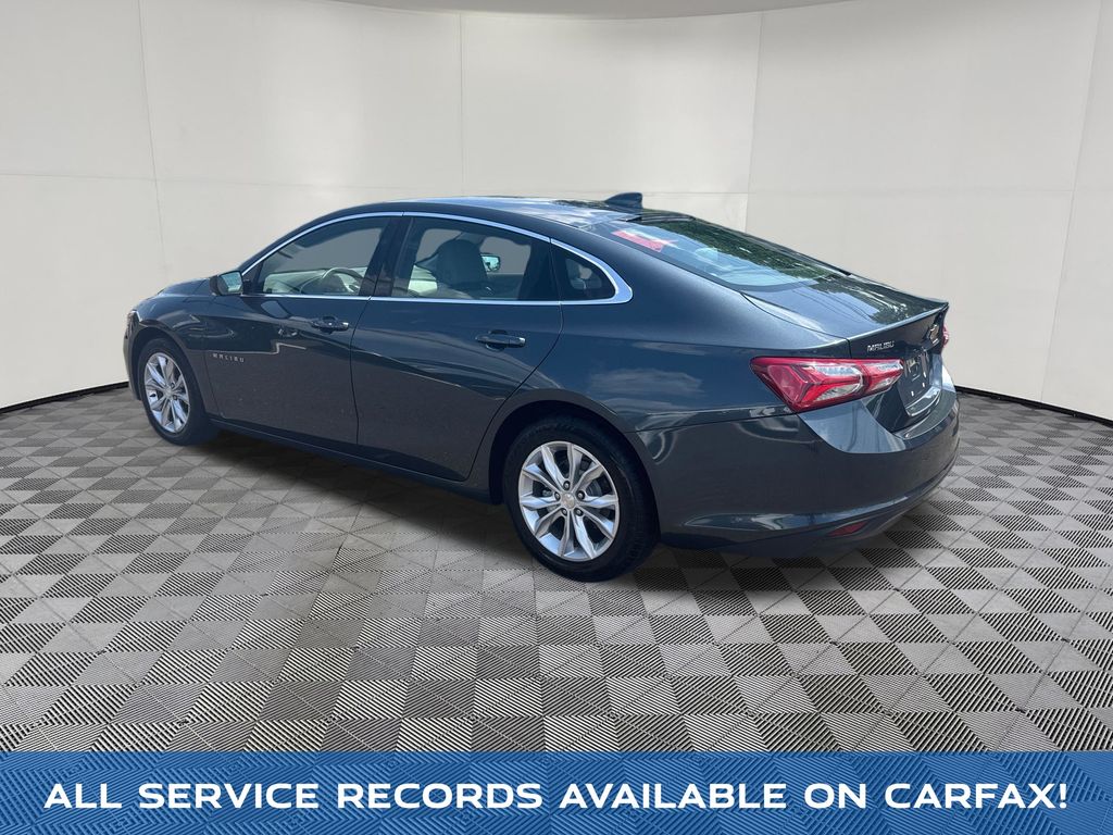 2019 Chevrolet Malibu view 3
