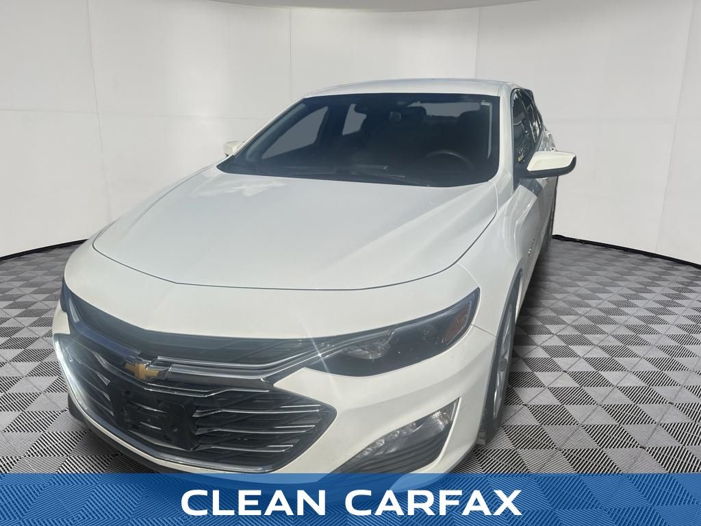 2023 Chevrolet Malibu view 2
