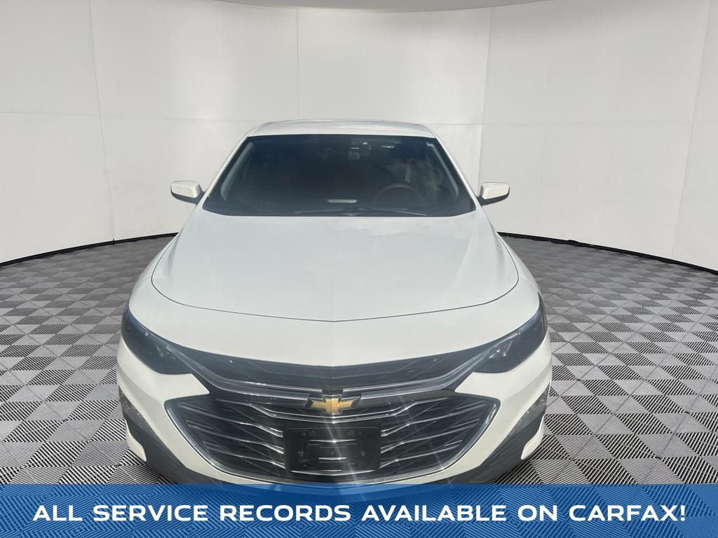 2023 Chevrolet Malibu view 4