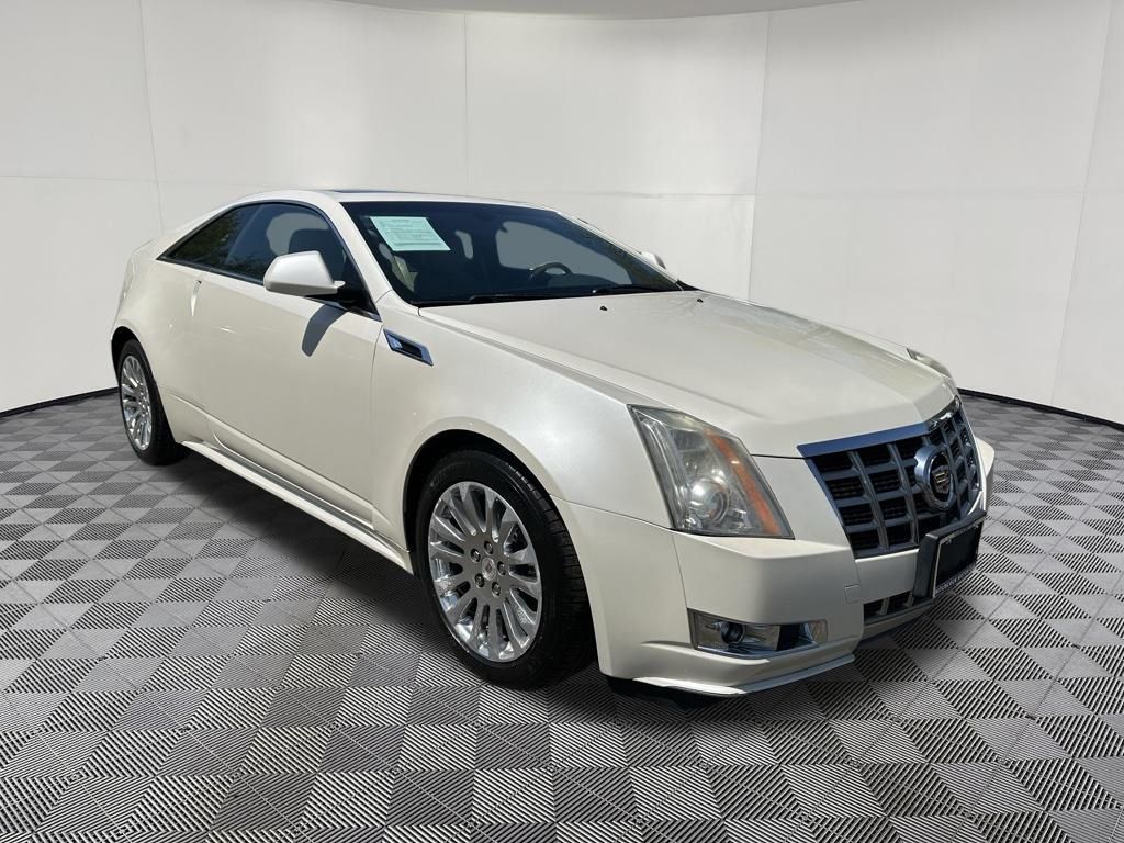 2014 Cadillac CTS view 3
