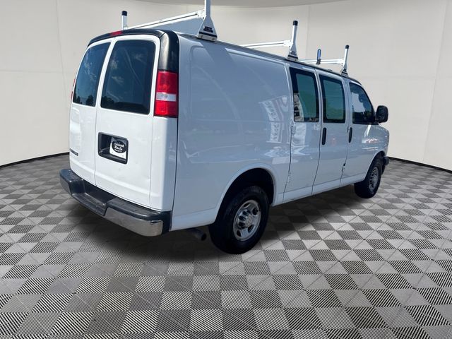 2019 Chevrolet Express 2500 view 5