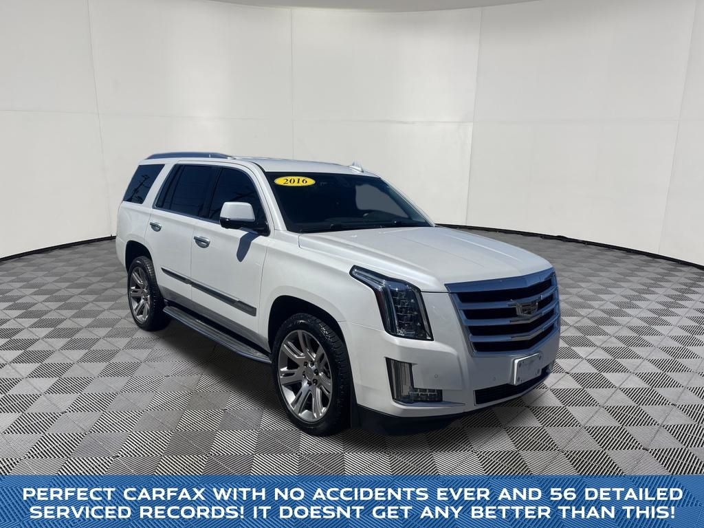 2016 Cadillac Escalade view 3