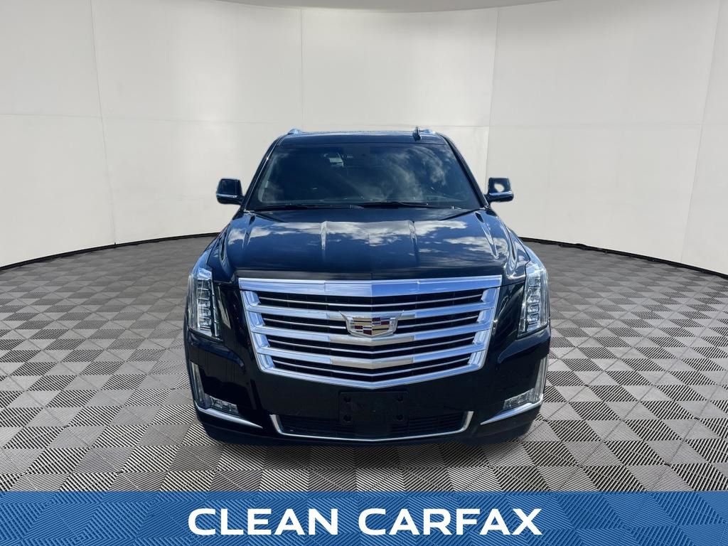 2018 Cadillac Escalade view 2