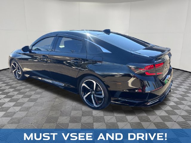 2020 Honda Accord view 4