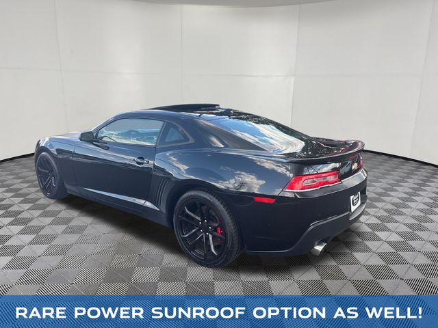 2015 Chevrolet Camaro view 3