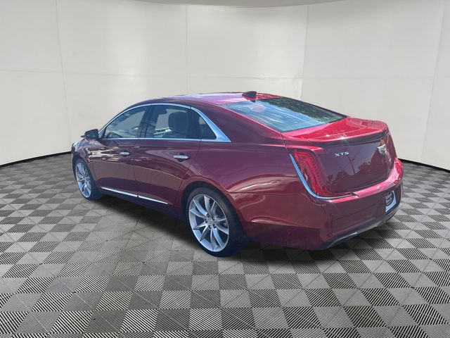 2019 Cadillac XTS view 3