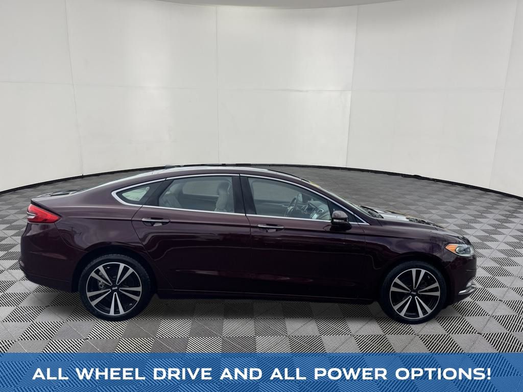 2017 Ford Fusion view 4