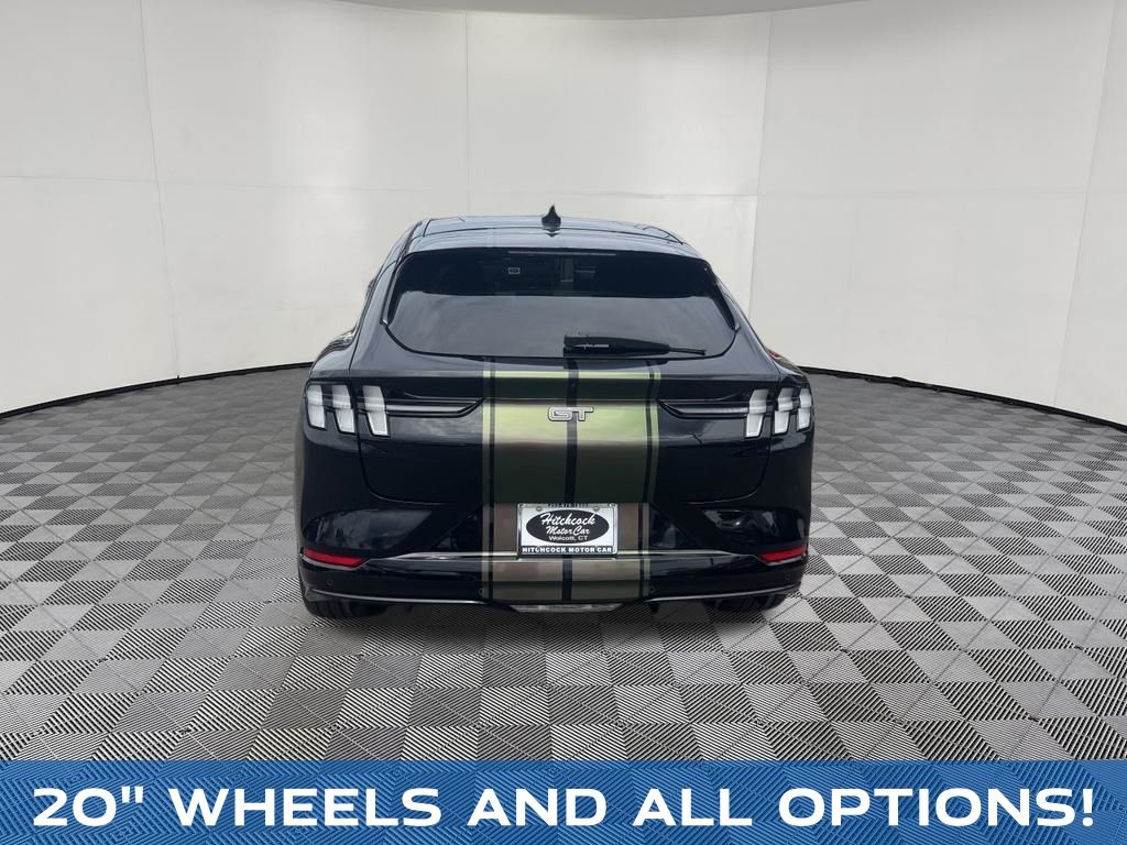 2021 Ford Mustang Mach-E view 4