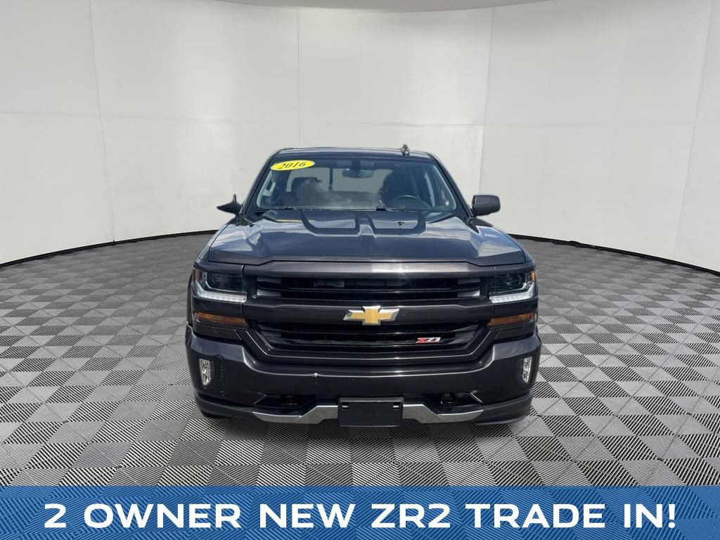 2016 Chevrolet Silverado 1500 view 2