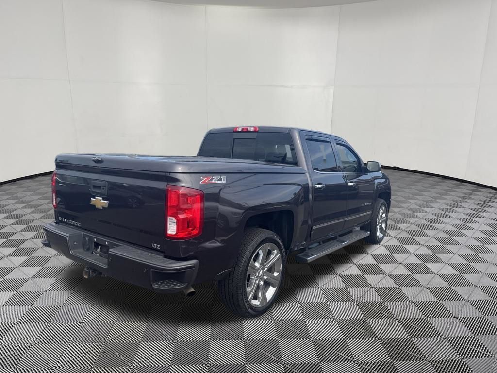 2016 Chevrolet Silverado 1500 view 5