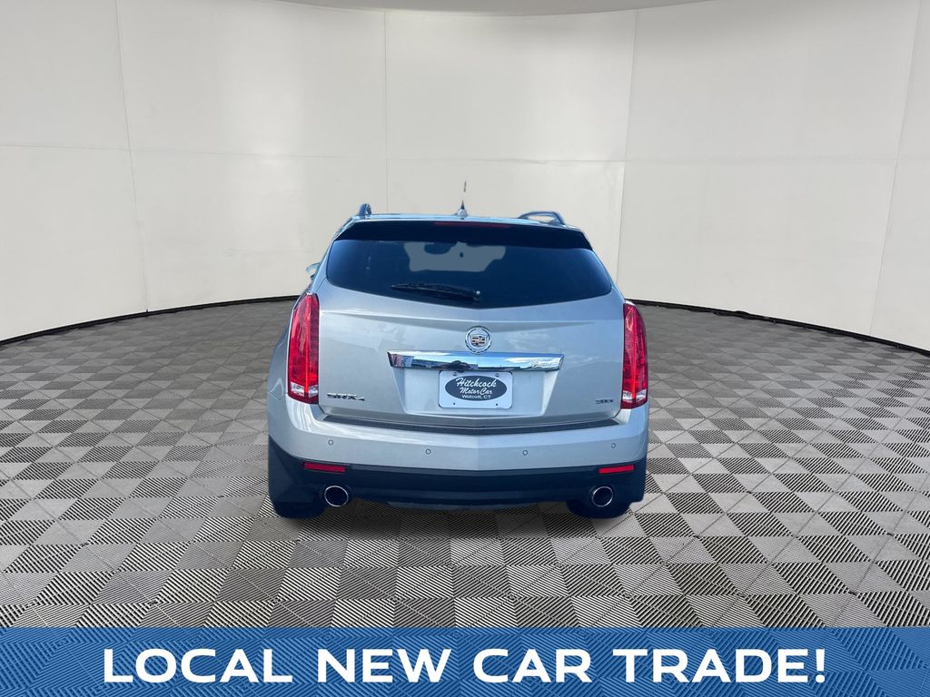 2013 Cadillac SRX view 4