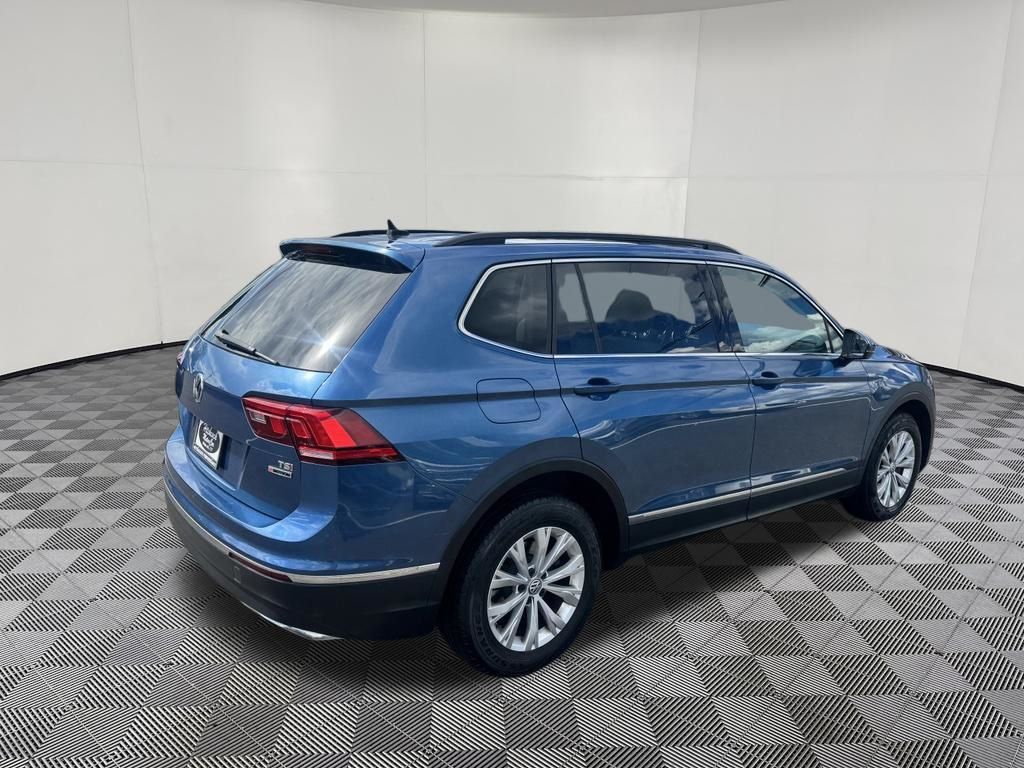2018 Volkswagen Tiguan view 5