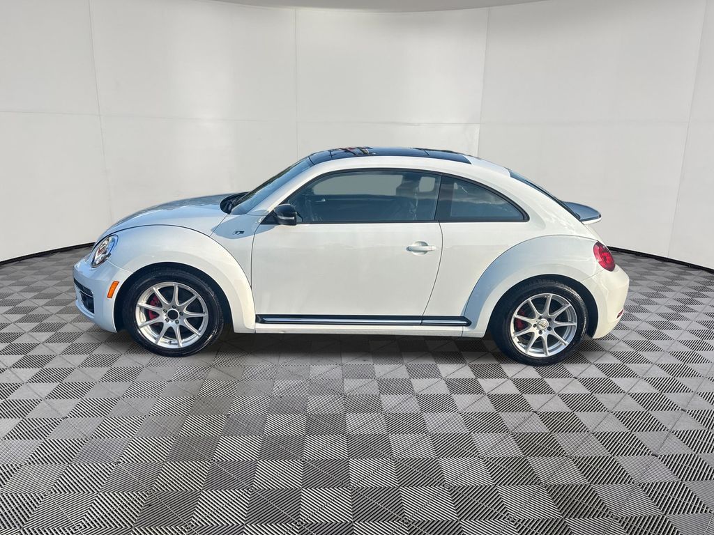 2016 Volkswagen Beetle view 2