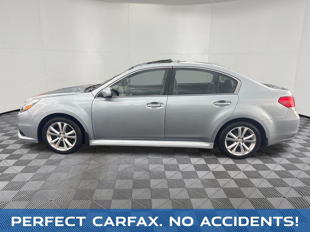 2013 Subaru Legacy view 2