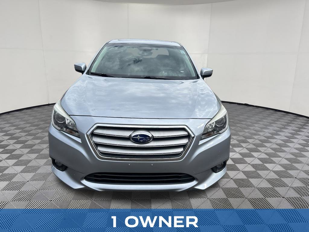 2016 Subaru Legacy view 3