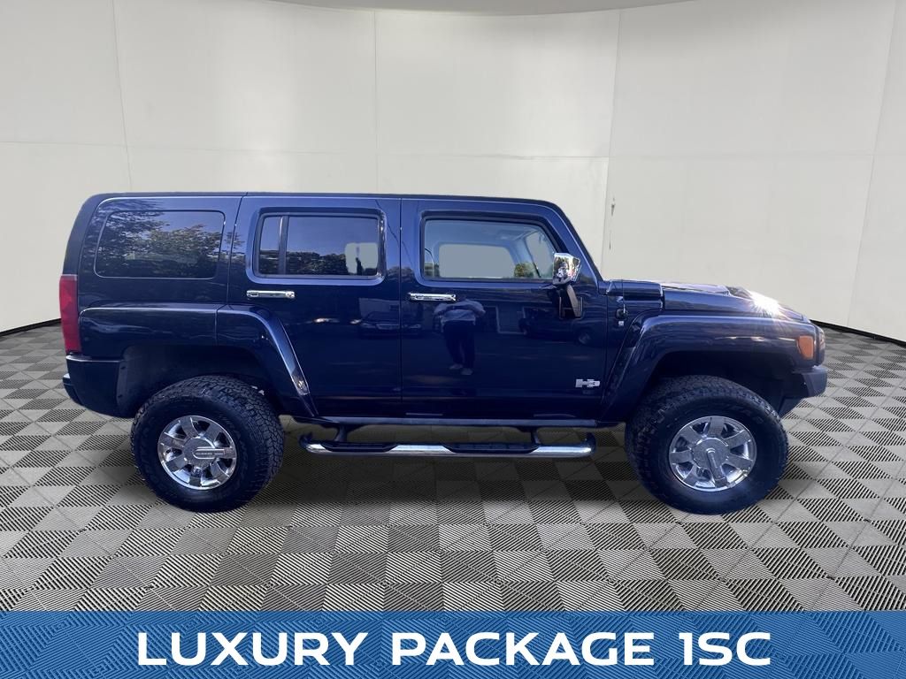 2007 Hummer H3 view 2